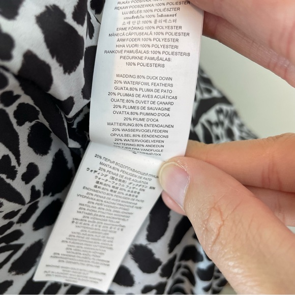 Michael Kors Solid Black Gold Duck Down Waterfowl Feathers Puffer Jacket Large - Picture 11 of 12